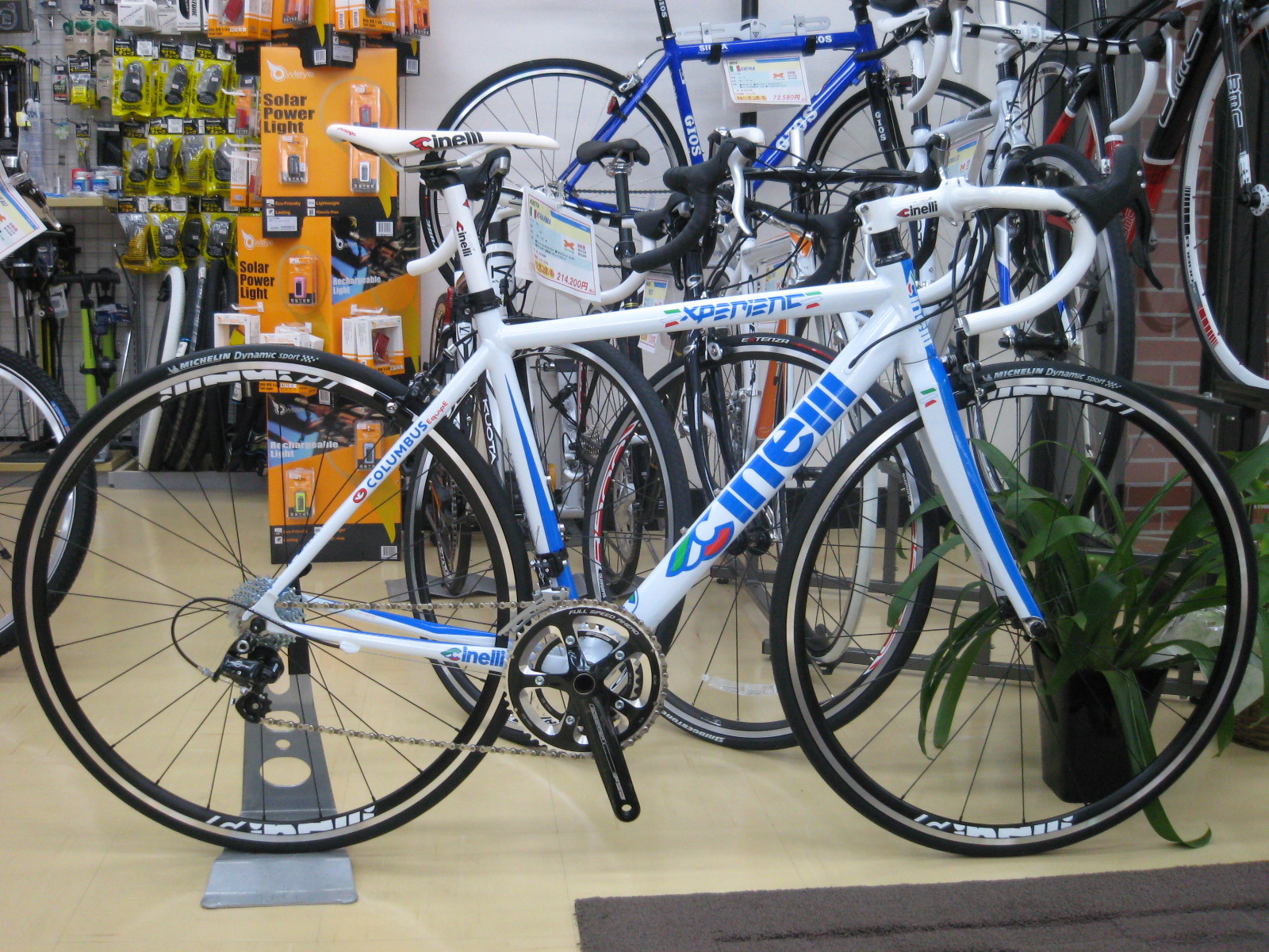 Cinelli Experience VELOCE MIX CT 2011年モデルが入荷しました | 自転車のことならサイクルショップ ミツイキ