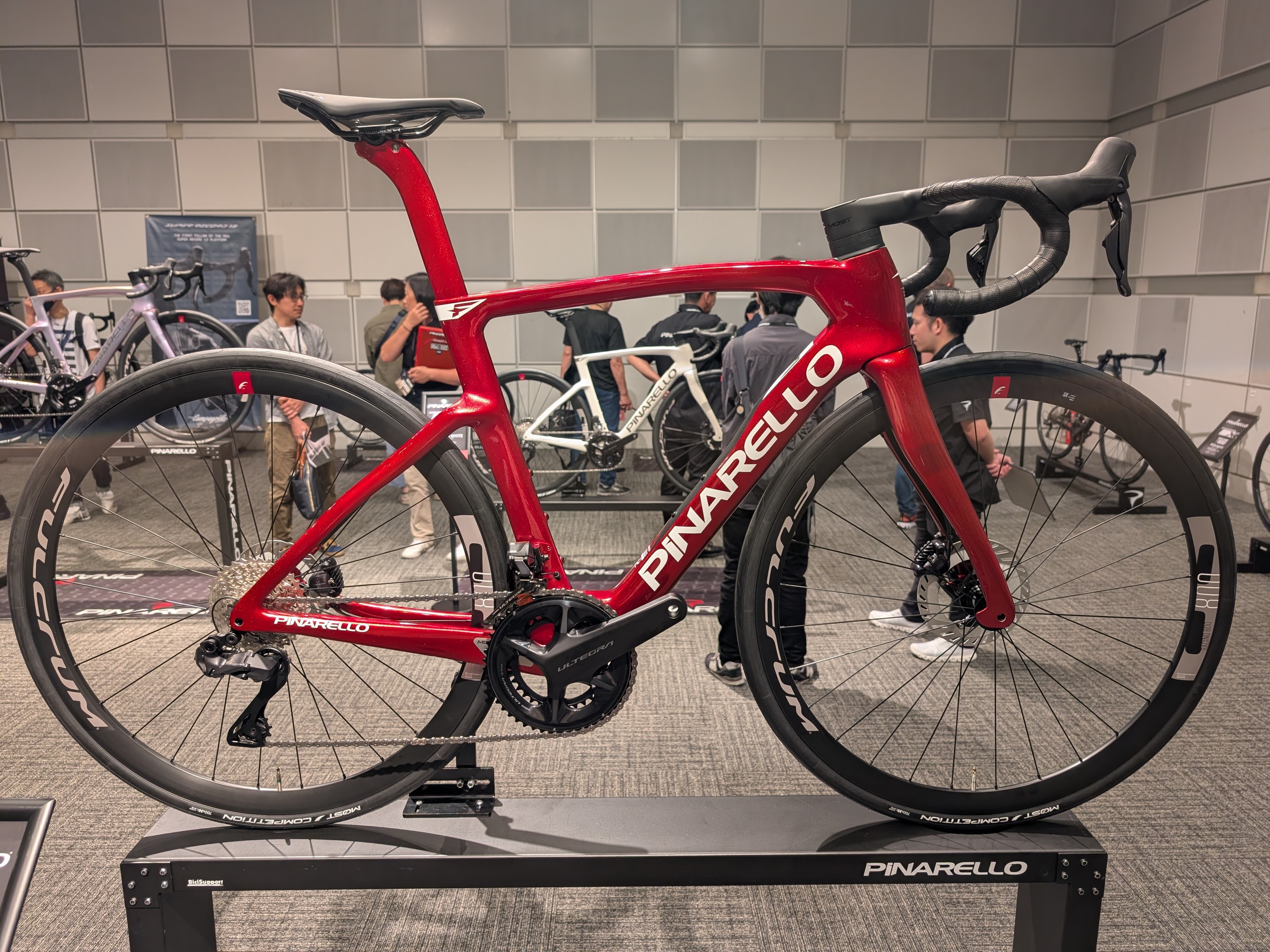 待望のﾆｭｰﾓﾃﾞﾙ！】2026 PINARELLO Fシリーズがモデルチェンジ！【F5